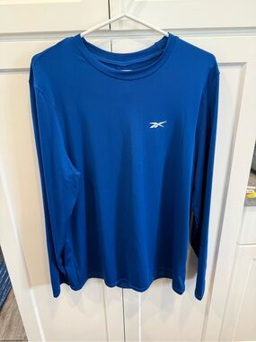 Reebok Blue Long Sleeve Athletic swimshirt Tee